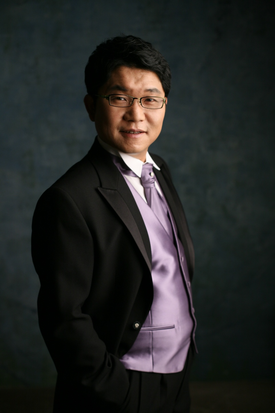                                                                                   프로핸즈코리아(주) 김성중 대표 .